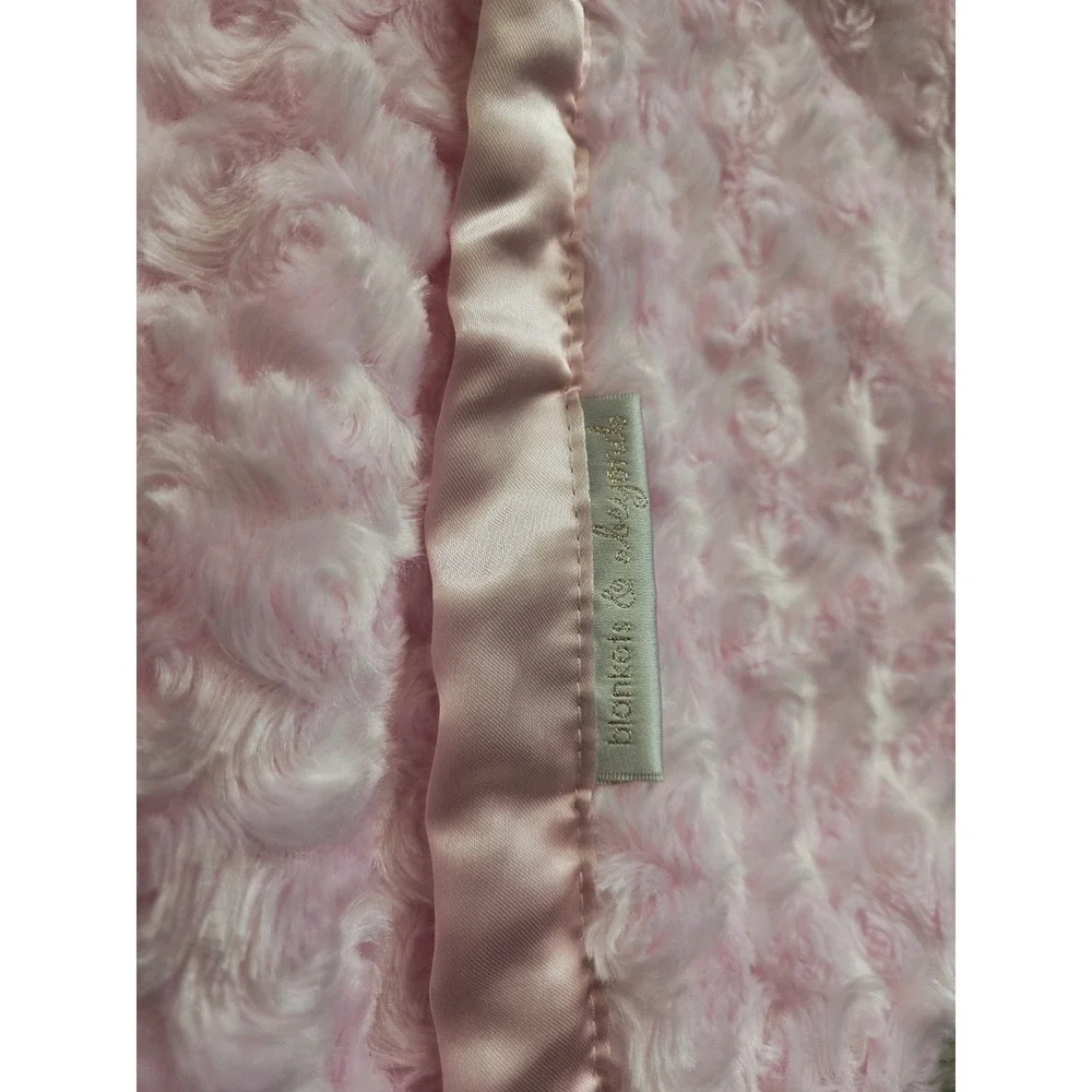 Blankets & Beyond Pink Minky Fur Hooded Ears Shawl Cape Poncho Hooded Satin Trim